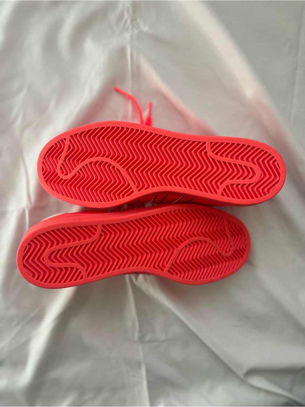 adidas Neon Classic Shell-Toe Sneakers - Picture 12 of 16